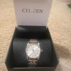 Citizen women’s Two-Tone Watch gold and silver with links